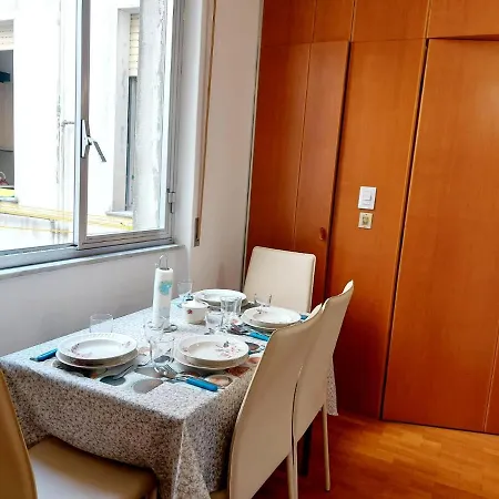 Stanza Privada Bed & Breakfast *