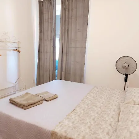 Stanza Privada Bed & Breakfast